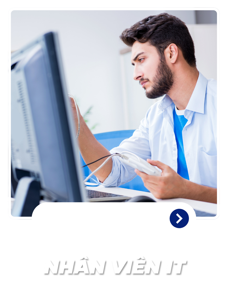 NHÂN VIÊN IT